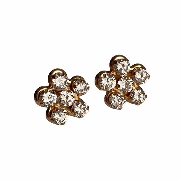 Vintage 10K Gold CZ Flower Earrings Stud Cubic Zirconia Faux Diamond Cluster - Picture 3 of 9